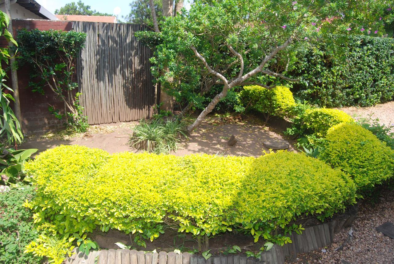 De Charmoy Riverside Durban Buitenkant foto