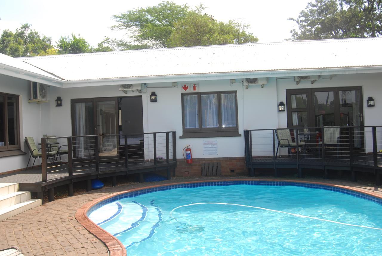 De Charmoy Riverside Durban Buitenkant foto