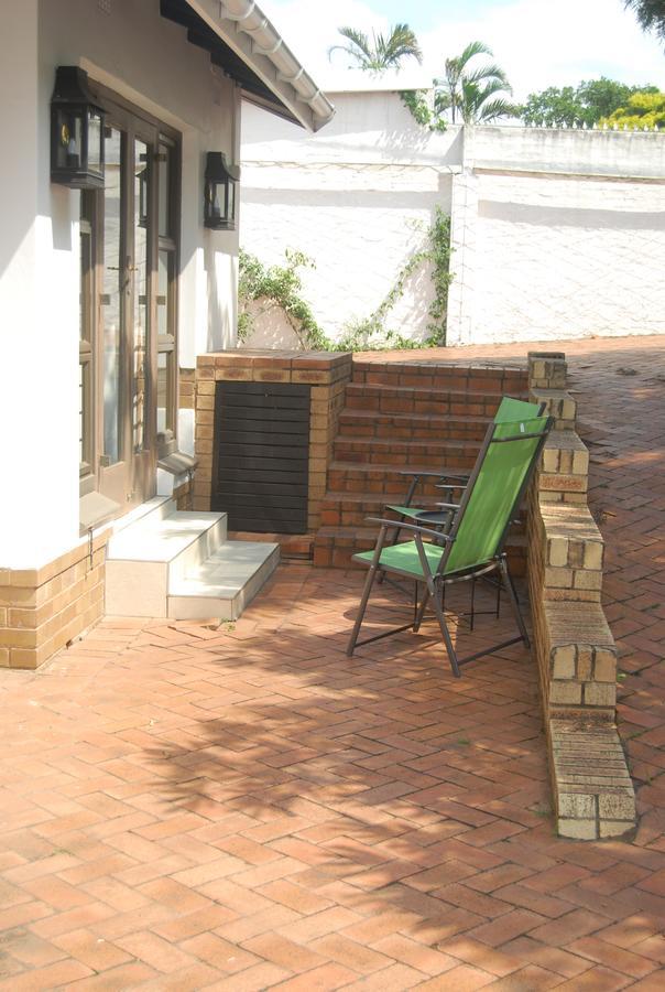 De Charmoy Riverside Durban Buitenkant foto